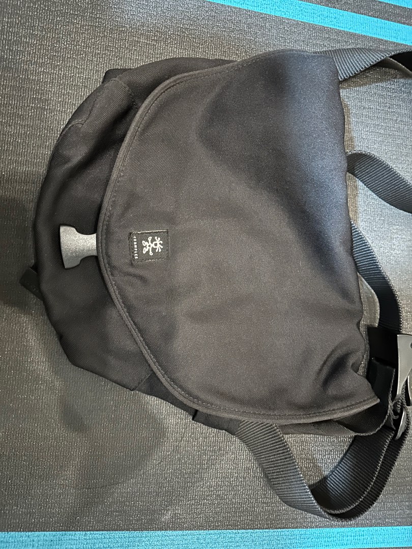 Crumpler messenger bag, Men's Fashion, Bags, Sling Bags on Carousell