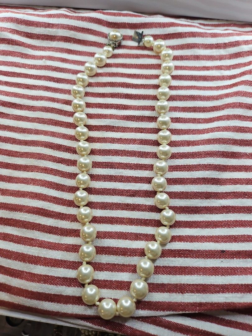 Denni pearl necklace outlet