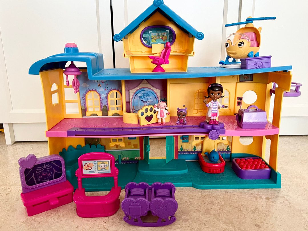 Just play doc mcstuffins toy hospital playset deals