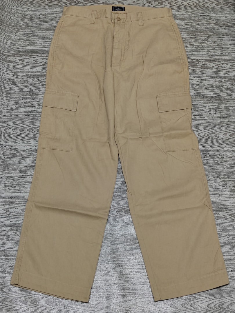 Dockers Cargo Pant, Men's Fashion, Bottoms, Trousers on Carousell