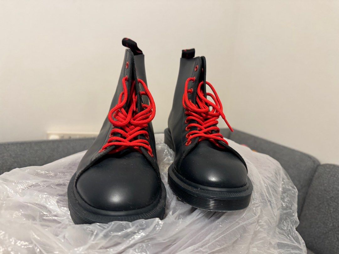 Off white store x dr martens