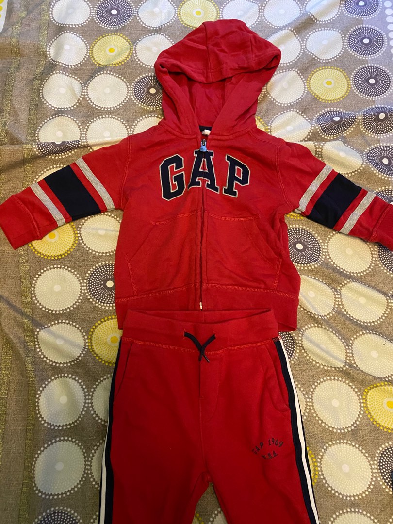 Red gap sales jogging suit