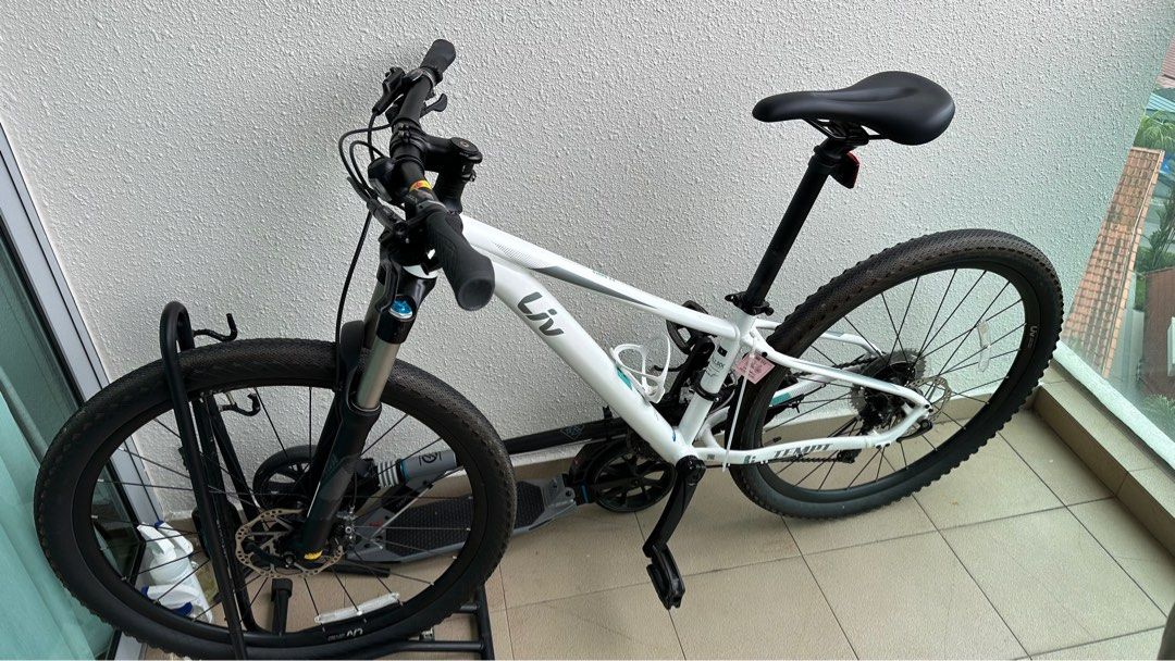 Giant Liv Tempt Womens Bicycle XS Hybrid MTB