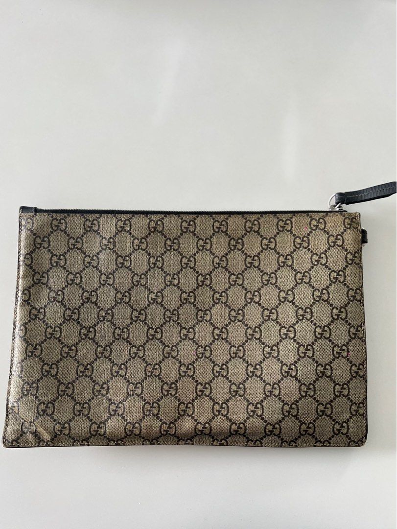 Gucci GG Supreme Monogram Wolf Pouch