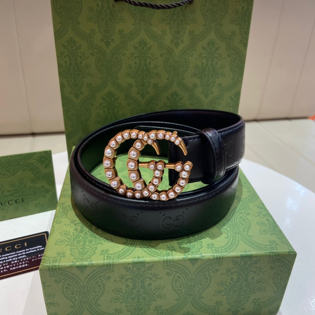 Womens gucci pearl discount belt