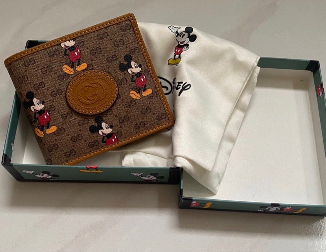 Disney x gucci wallet deals