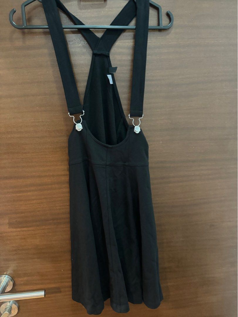 Suspender shop skirt h&m