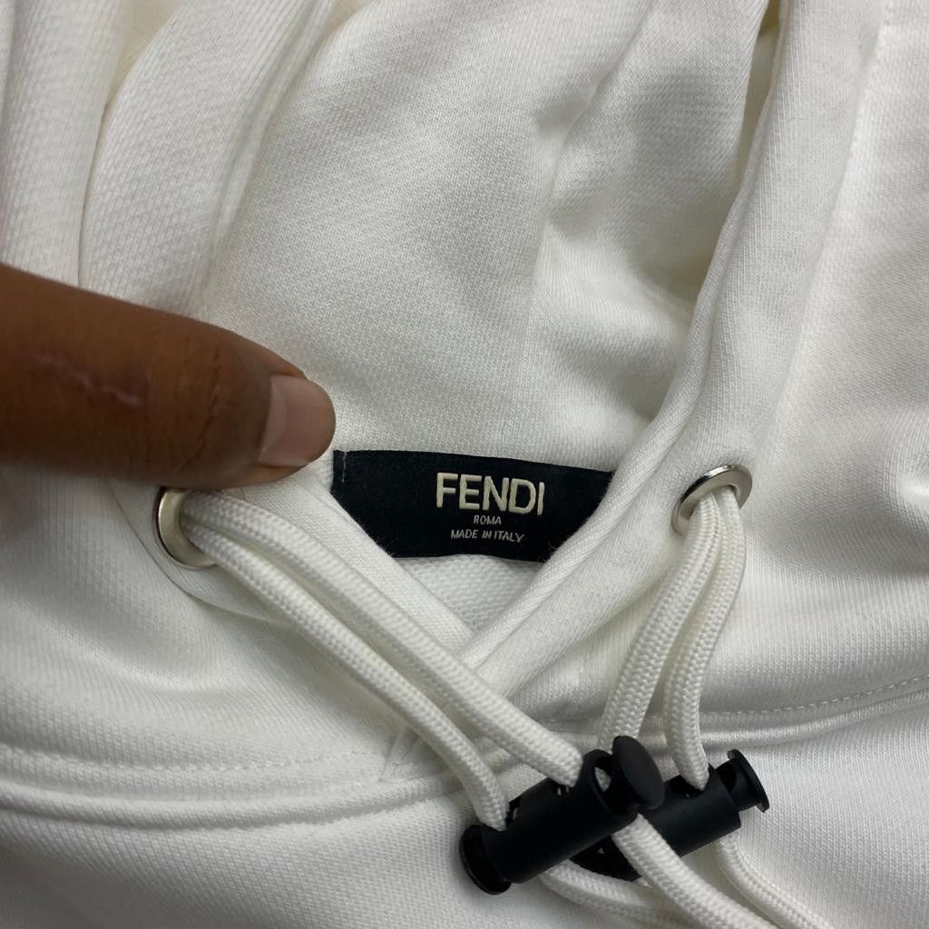 Hoodie fendi Fesyen Pria Pakaian Baju Luaran di Carousell