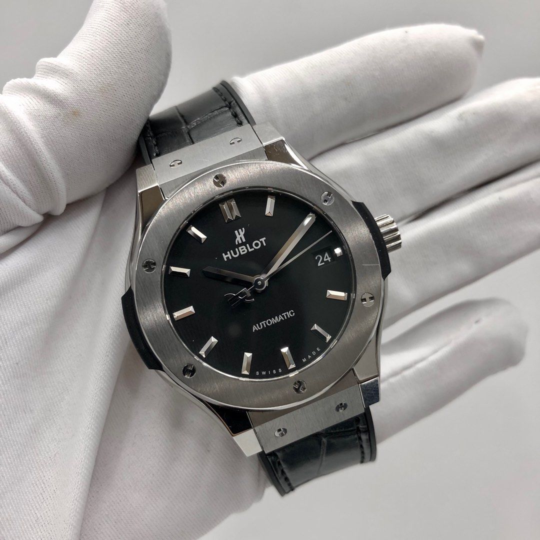 DISCOUNTED HUBLOT 565.NX.1171.LRB CLASSIC FUSION 38MM Y2021 AUTO
