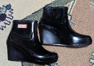 38) Hunter Short Boots Wedge Heel