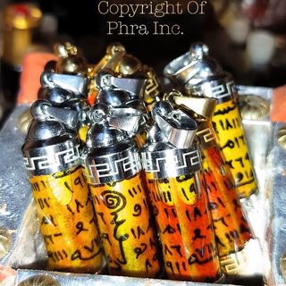 💯 Love Attraction Oil - 💯 Authentic 🔥Minyak Pengasih | Charming | Attractiveness | Magnetism | Sex Appeal | Confidence | Self Esteem | Love Life Improvements | Career Enhancement Collection item 2