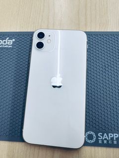 iPhone 11 64G 白色