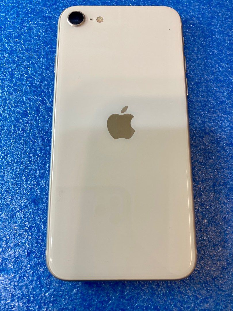 iPhone se3 白 64Gスマートフォン/携帯電話 | bab-dar.com