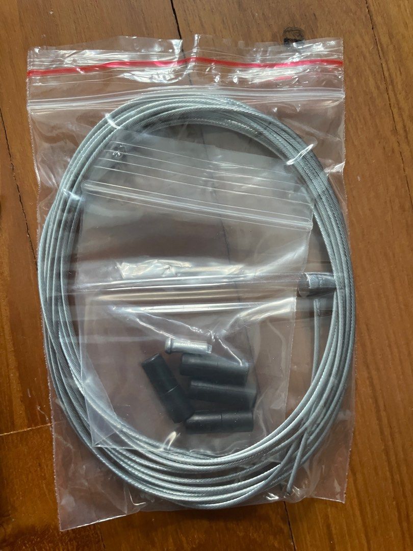 Jagwire brake housing, cable and left brake caliper, Sports Equipment