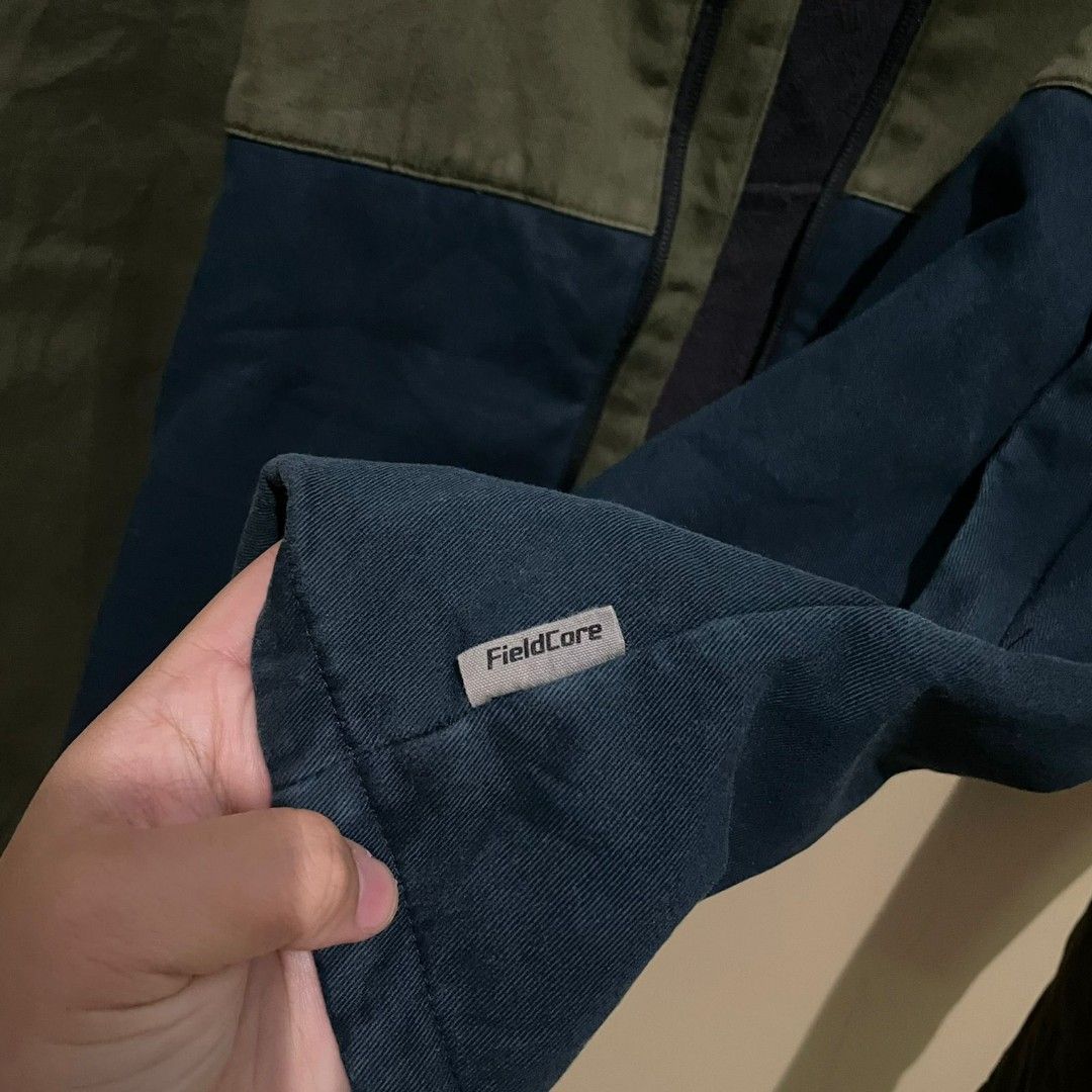 Jaket Field Core, Fesyen Pria, Pakaian , Baju Luaran di Carousell