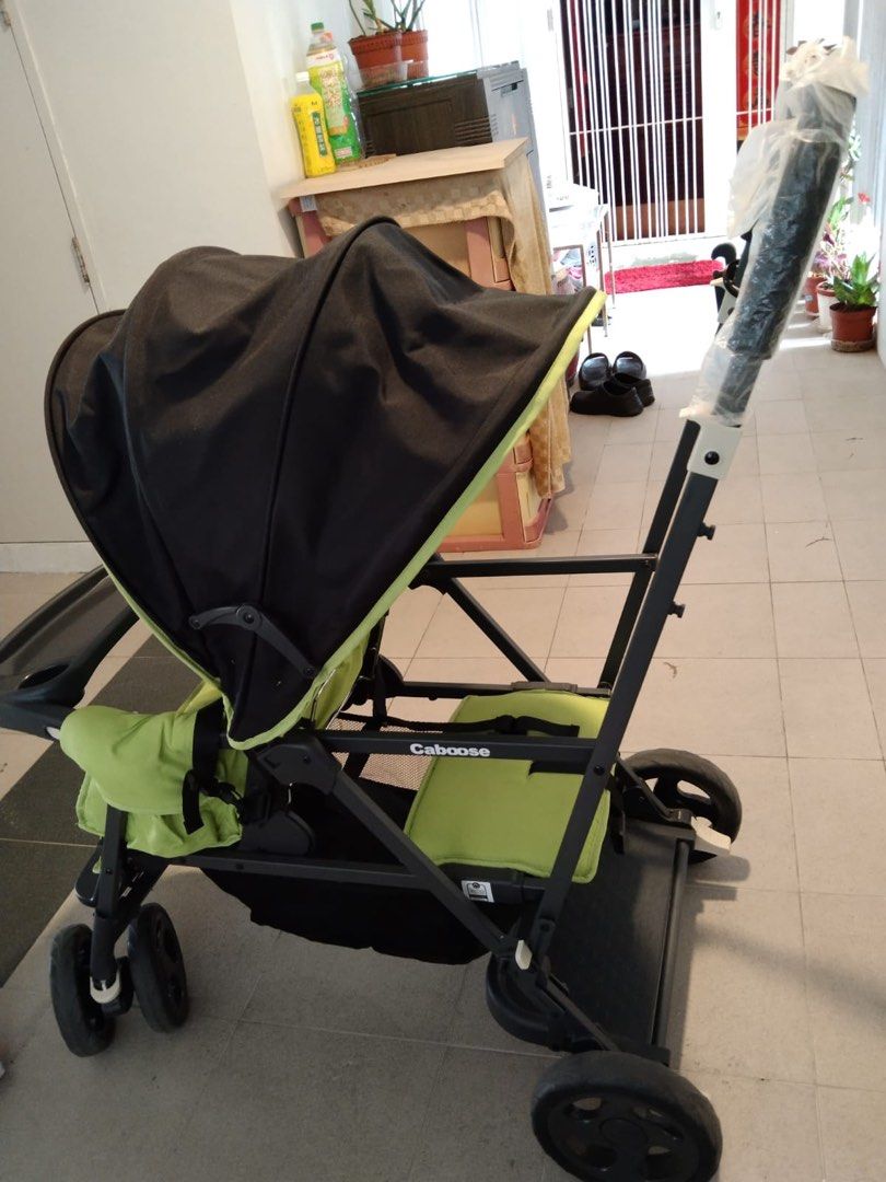 Joovy caboose appletree top
