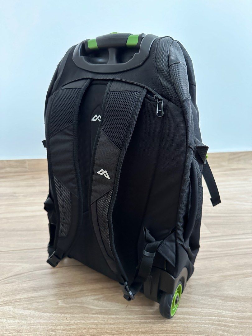 Kathmandu hybrid top trolley 32l