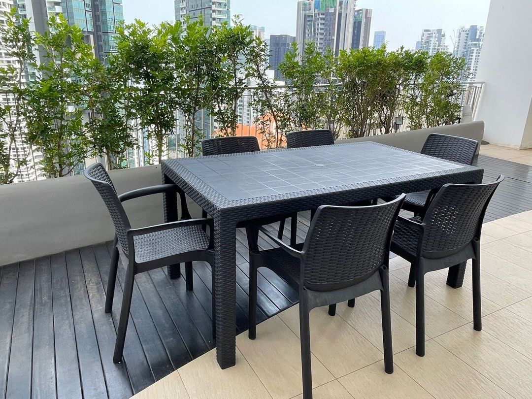 Keter bali table and chairs 2025