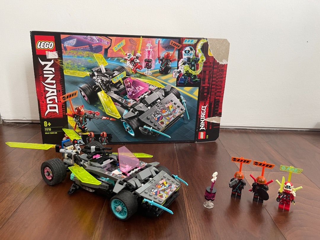 Ninjago top turner car
