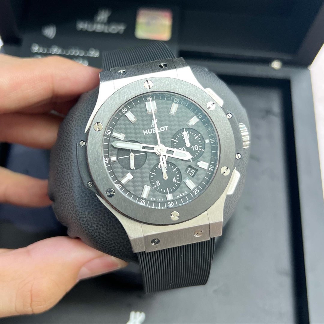 Like New Hublot Big Bang 44mm Carbon Dial, Luxury, Watches on Carousell