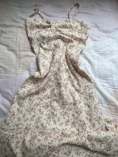 (Category: ) located in . Submitted by zelenthia (Listing ID 1265165820, Image 1). Description: .