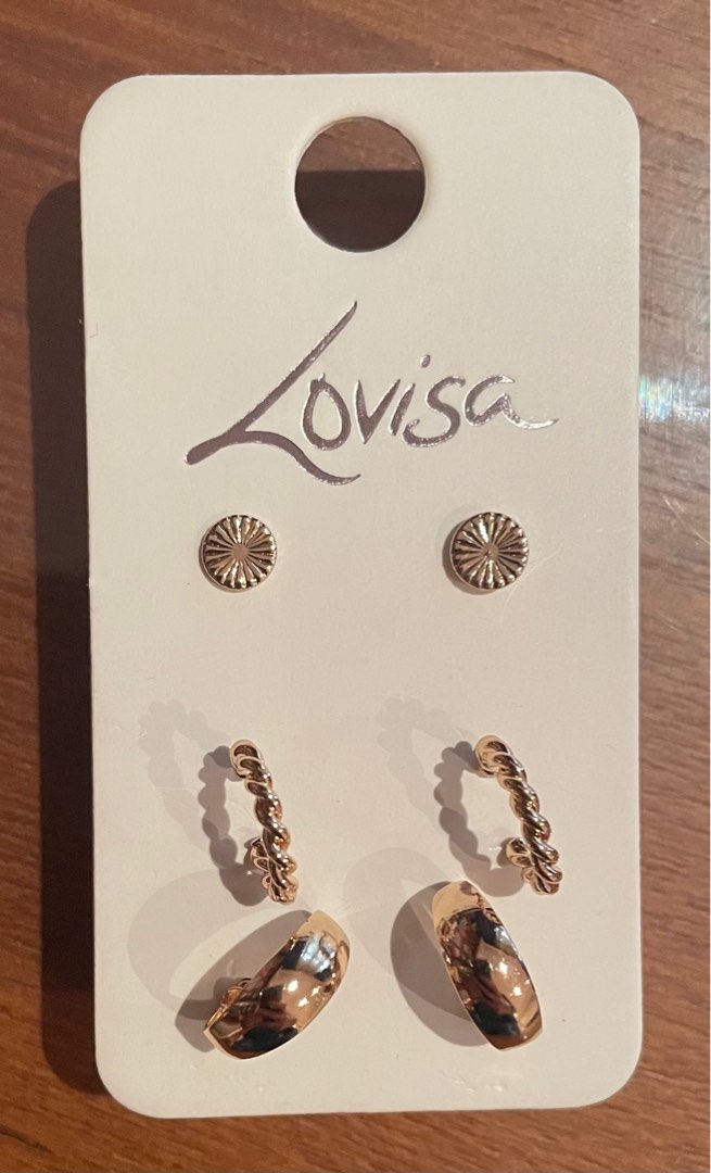 Ear Piercing Guide | Lovisa Jewelry