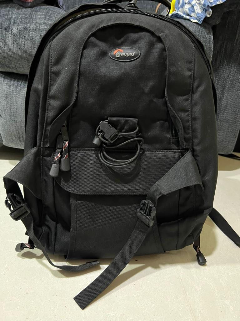 Lowepro dslr backpack outlet