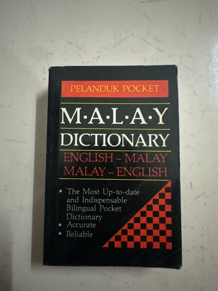Malay dictionary, Hobbies & Toys, Books & Magazines, Textbooks on Carousell