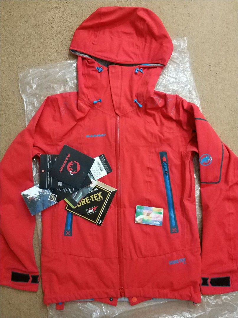 Mammut Goretex Ski Snowboard Jacket 滑雪外套, 運動產品, 其他運動