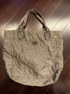 （分類：）位於 。 由 sleung1271 提交（商品編號 1265253755，圖片 1）。簡介： 。