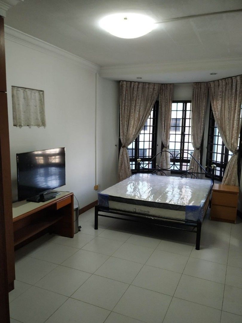 Master bedroom for rent. No agent fee, Property, Rentals, Room Rentals