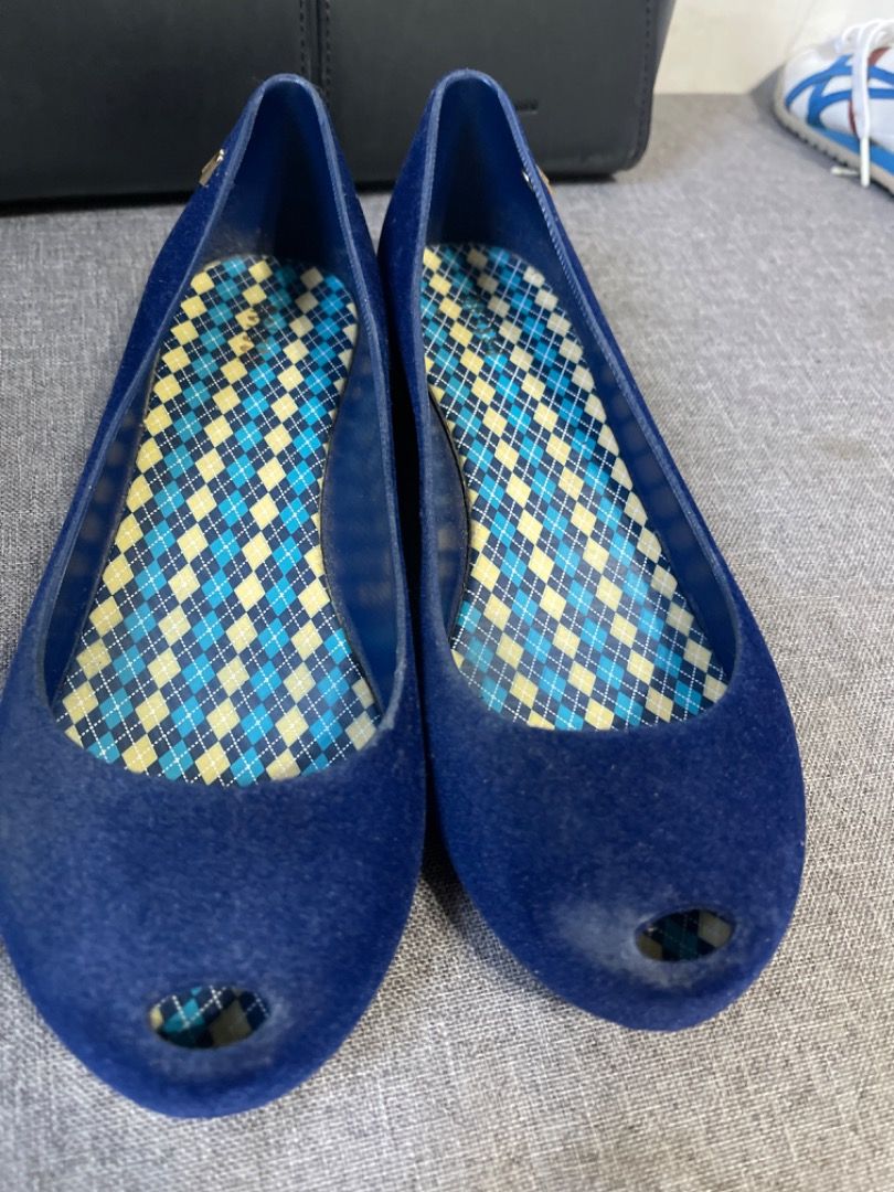 Melissa peep toe flats (Category: Flats & Sandals) located in Manila. Submitted by basilea (Listing ID 1265228748, Image 2). Description: .
