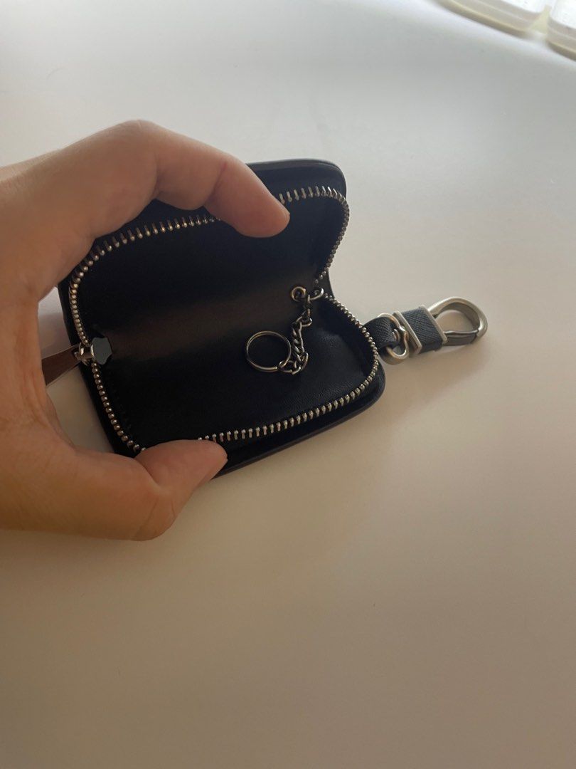 Mercedes Car Key Rack Mercedes car key holder, Auto Accessories on Carousell