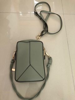 （分類：）位於 。 由 yanlody 提交（商品編號 1265225782，圖片 1）。簡介： 。