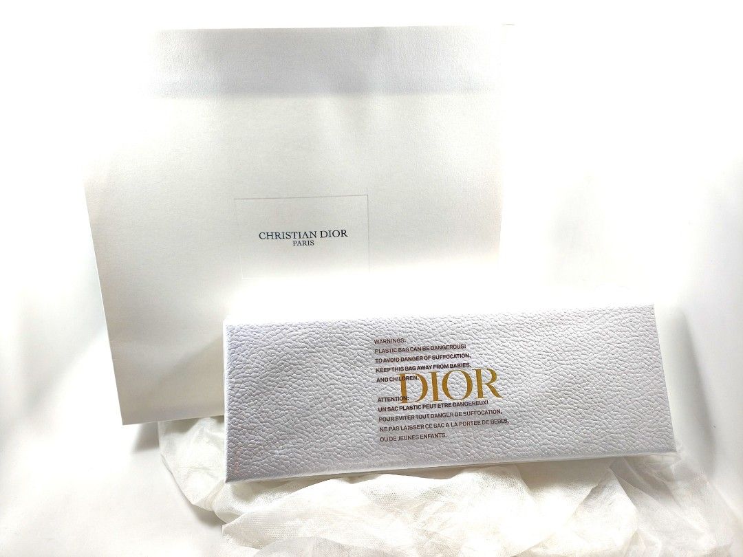 Christian dior plastic outlet bag