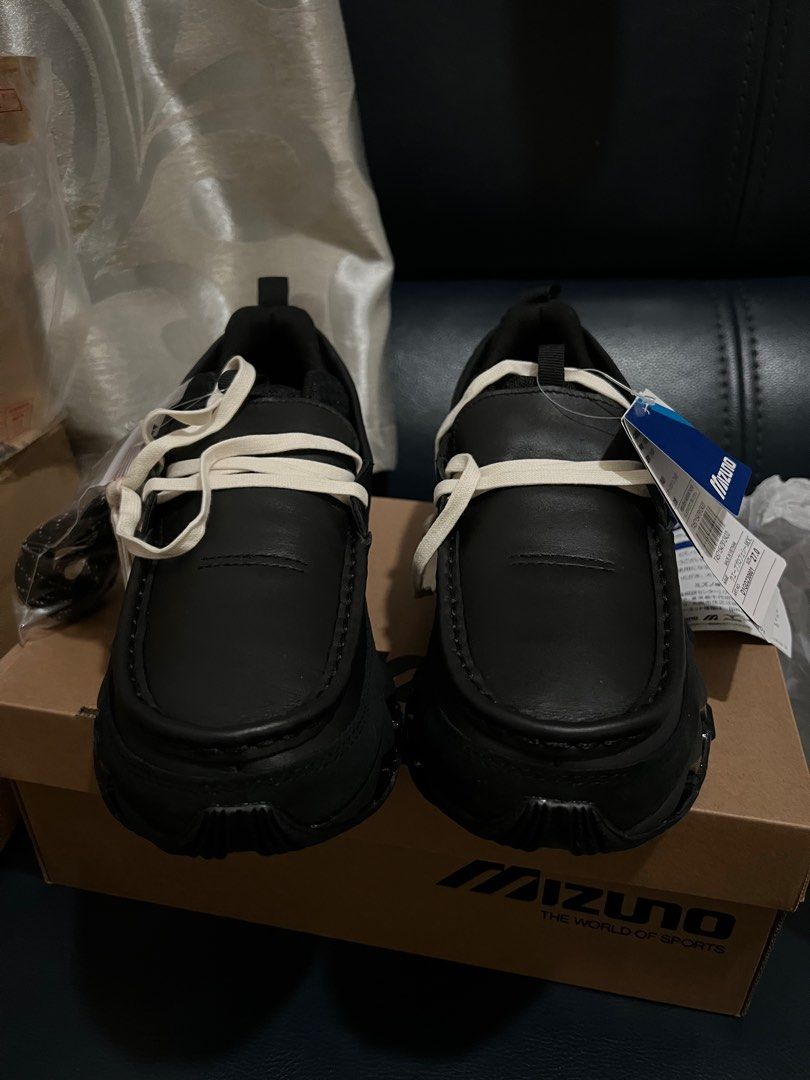 MIZUNO Wave Prophecy Moc Black us 9, 男裝, 鞋, 波鞋- Carousell