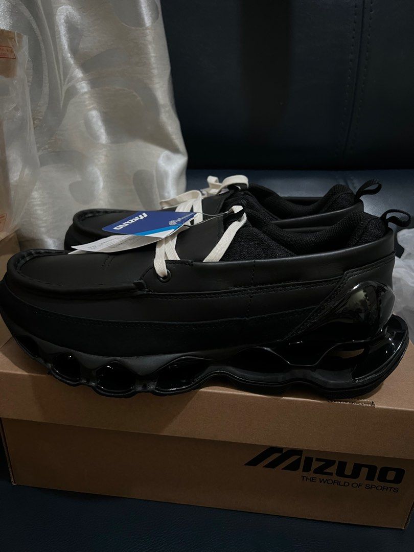 MIZUNO Wave Prophecy Moc Black us 9, 男裝, 鞋, 波鞋- Carousell