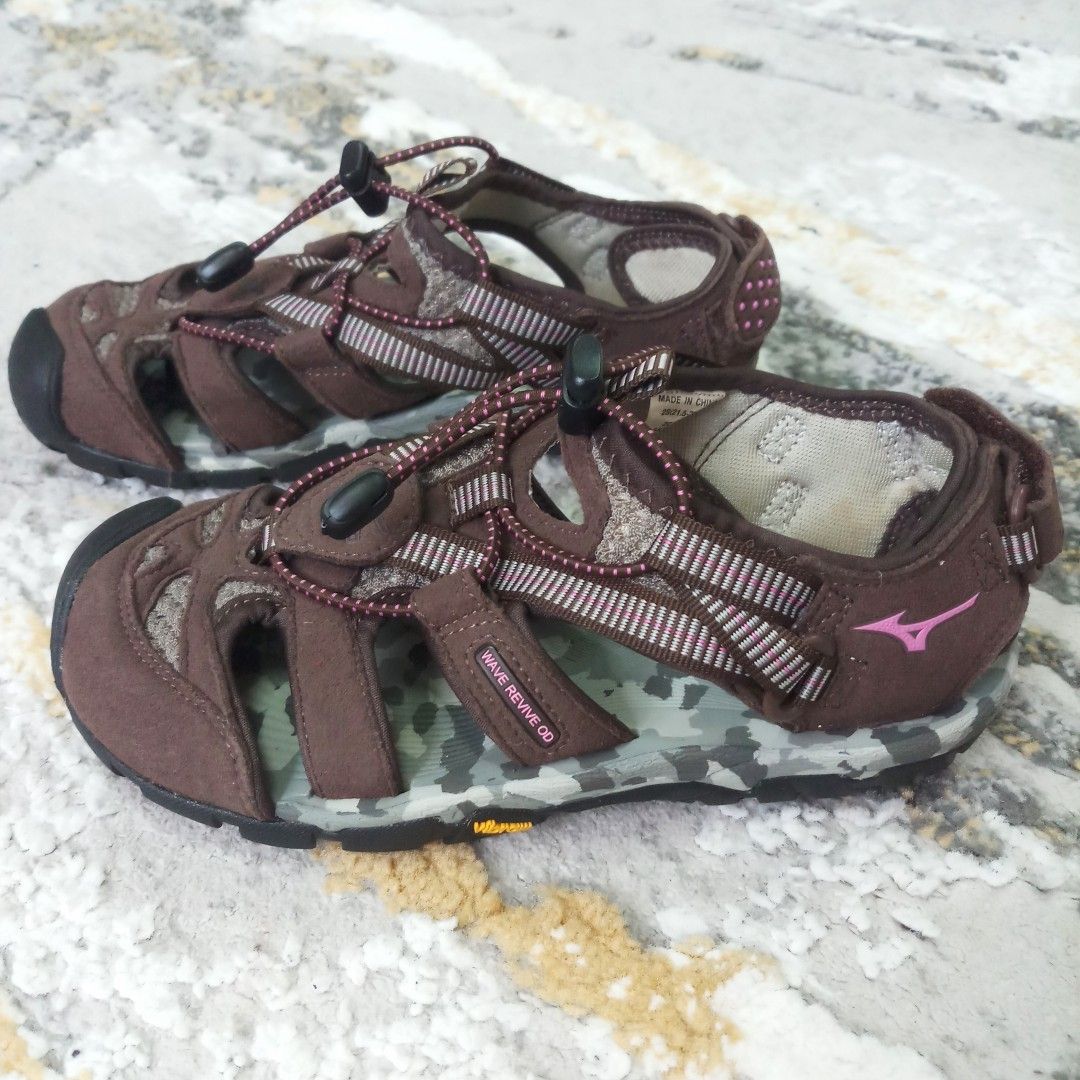 Mizuno Wave Revive OD Kids Outdoor Sandals