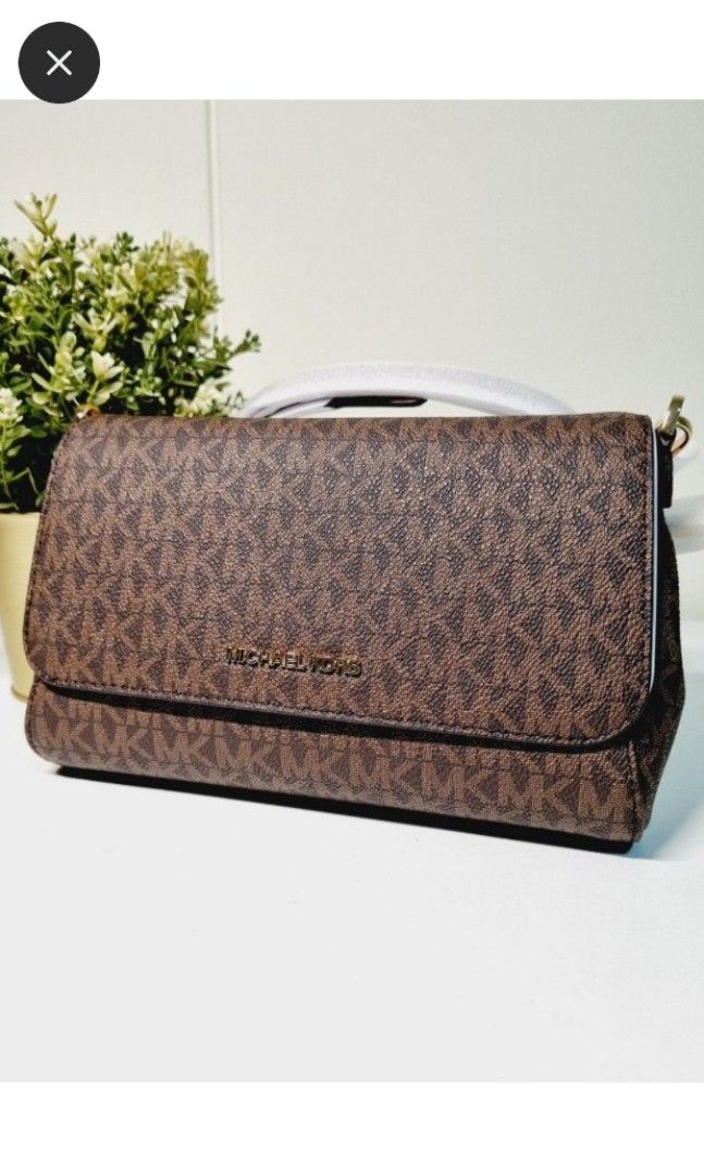 MK cross body bag Women s Fashion Bags Wallets Cross body Bags on Carousell
