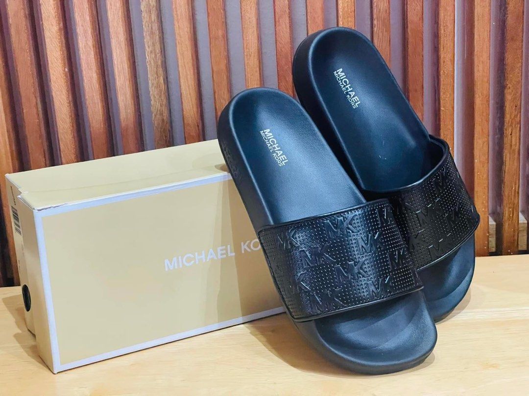 Gilmore logo sale leather slide sandal