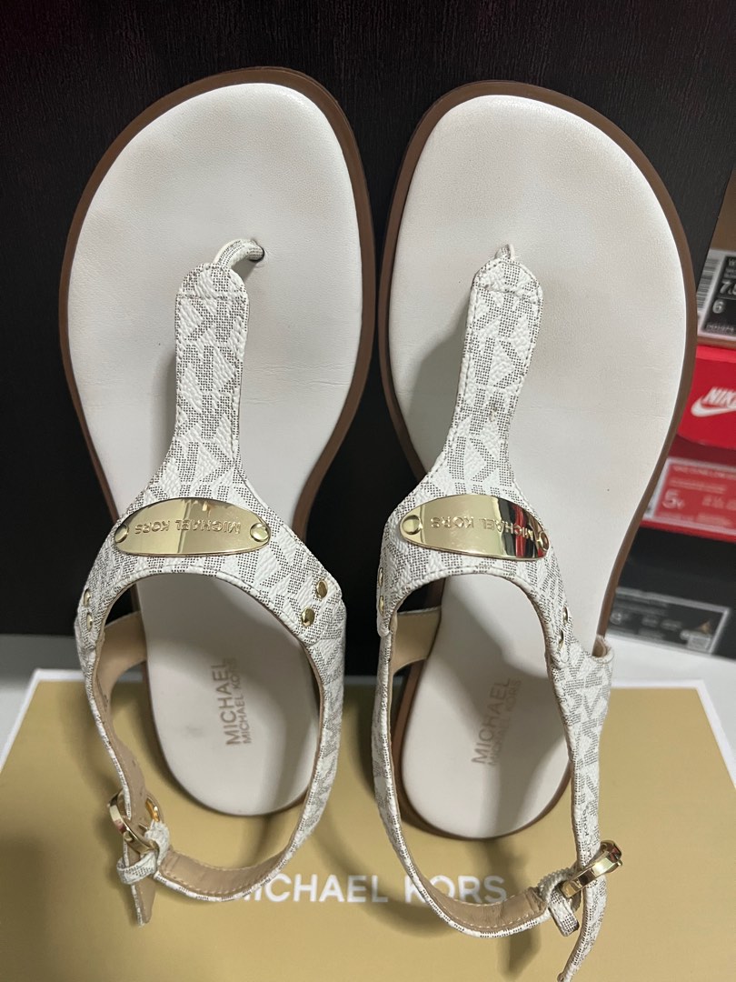 MK Sandals, Women's Fashion, Footwear, Sandals on Carousell