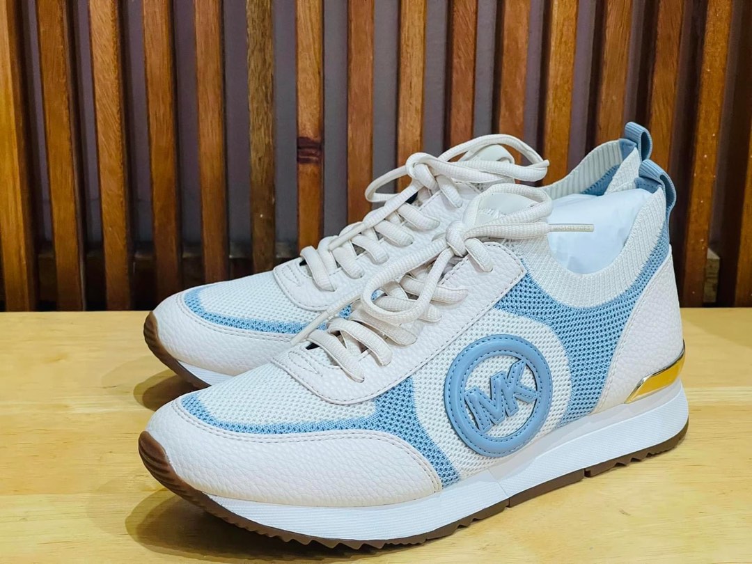 MK Size Women's Pale Blue Jenkins Knit Slip On Trainers Size 6/7/8