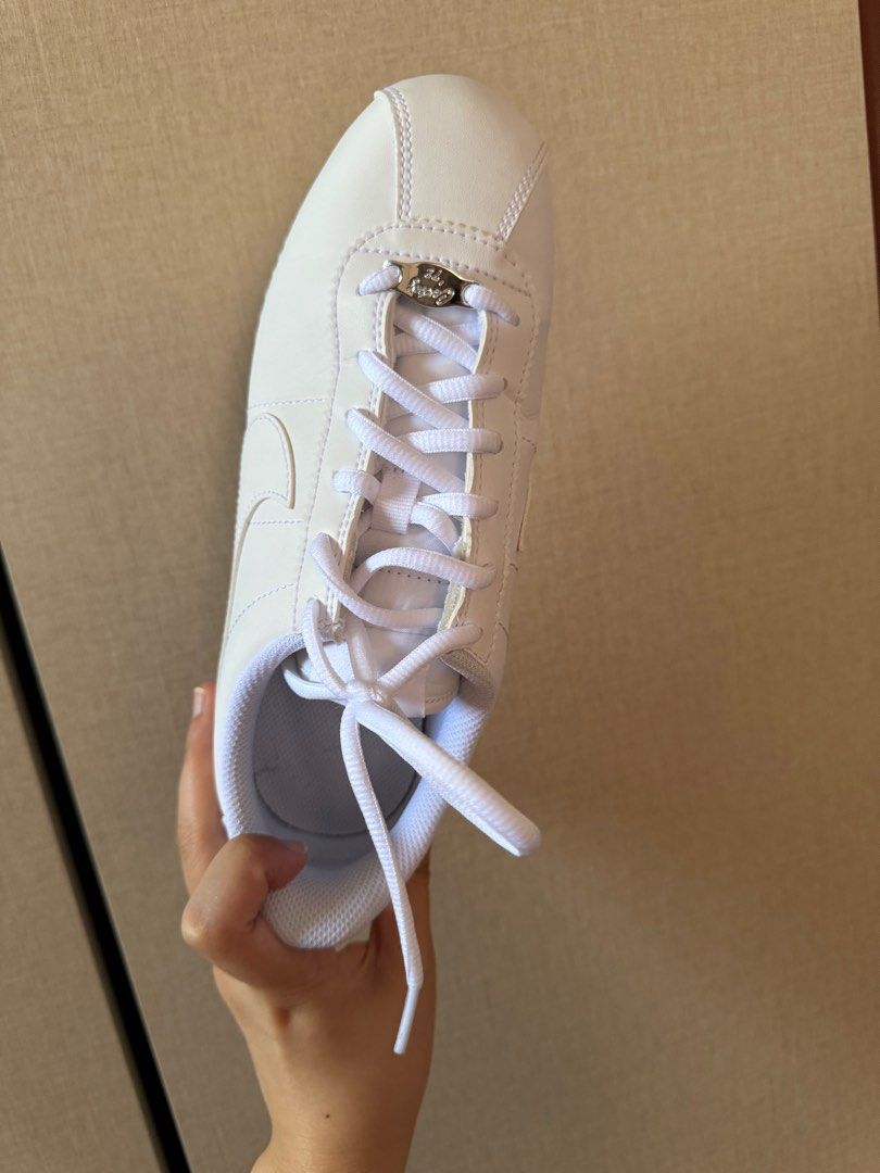 mens white cortez
