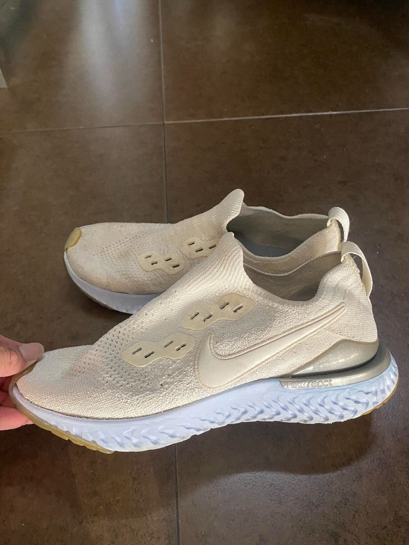 Women's nike epic hotsell react flyknit light cream