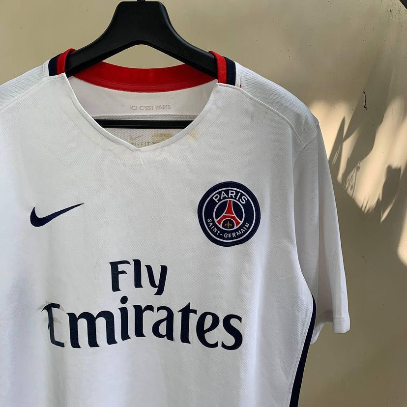 nike fly emirates t shirt