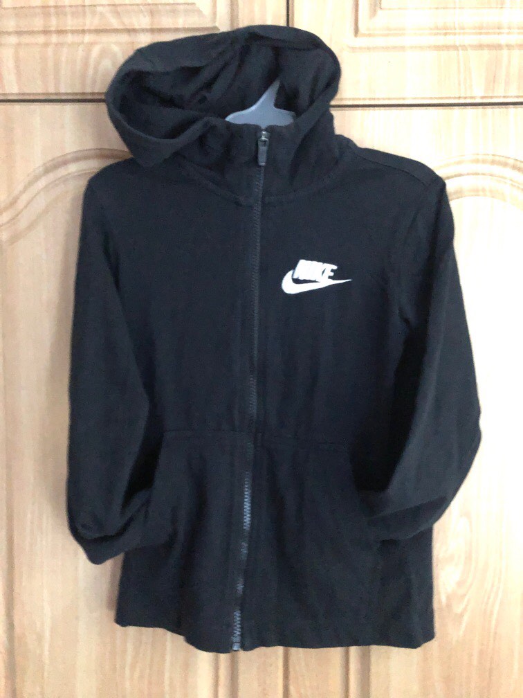 nike sweat hoodie