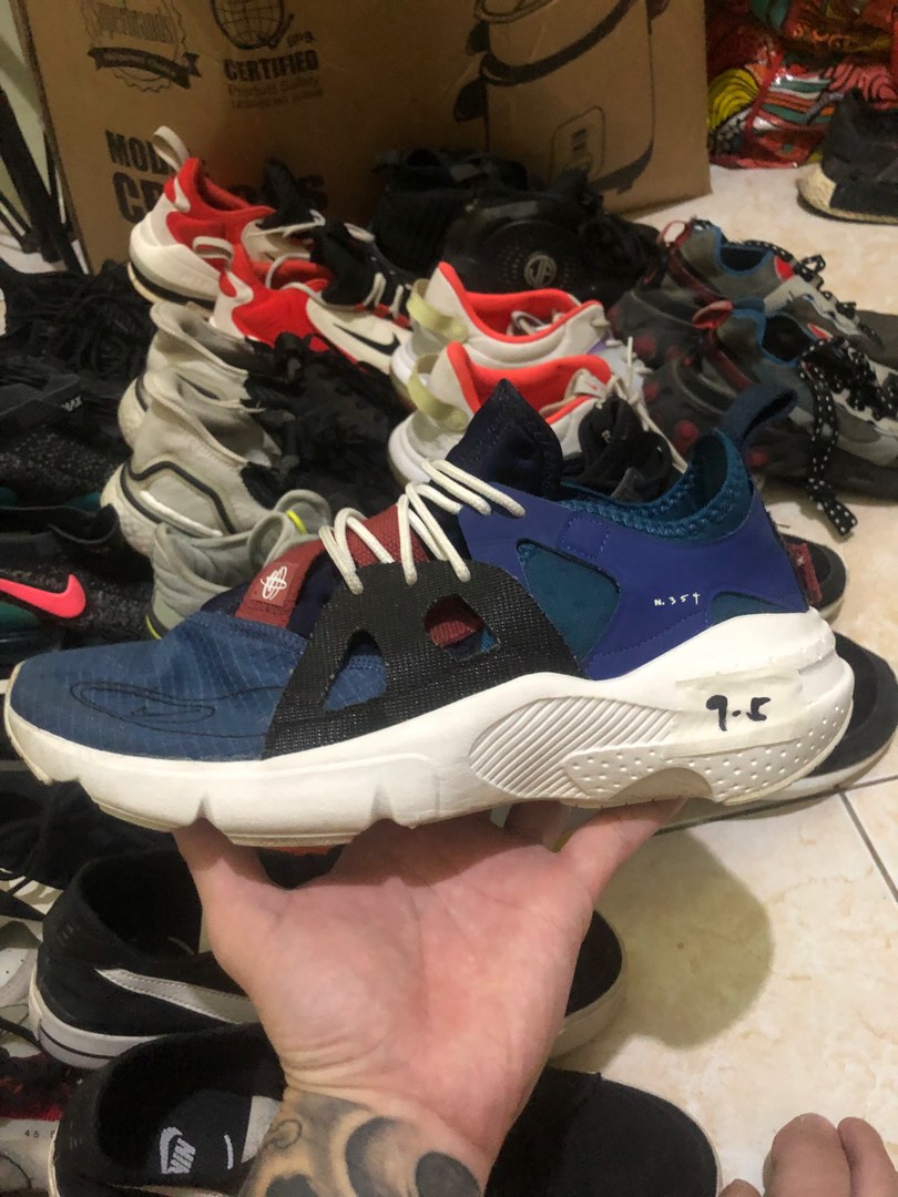 mens nike hurraches