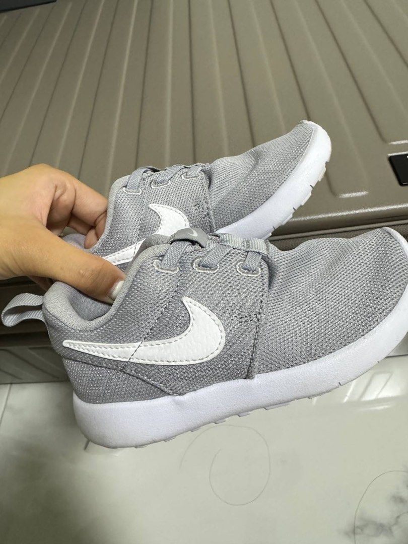 Nike Roshe One Babies Kids Babies Kids Fashion on Carousell