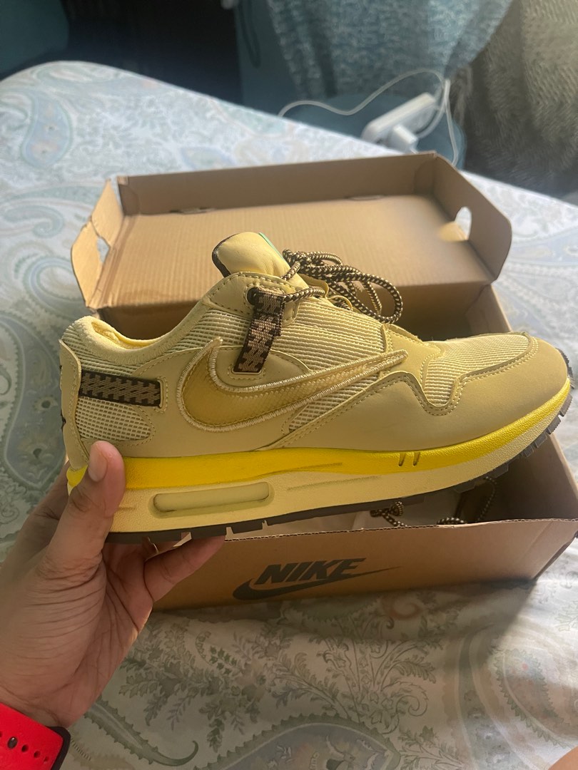 travis scott nike airmax