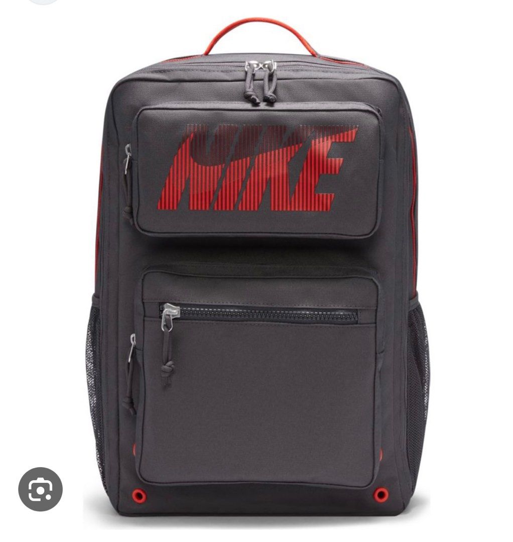 Nike Utility Speed Graphic Training Backpack (27L), 男裝, 袋, 背包 Carousell